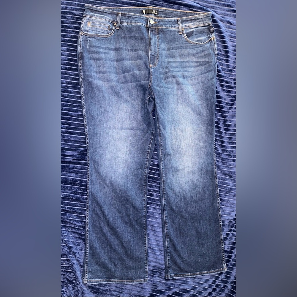 Kut From The Kloth Natalie Fab Ab Bootcut Jeans! Size 24W high rise